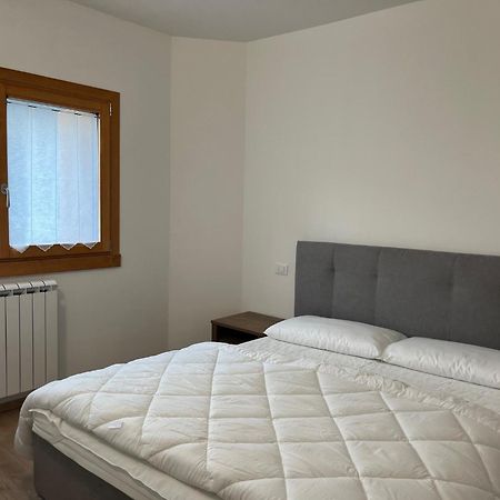 Residence La Corte Vezza dʼOglio Habitación foto