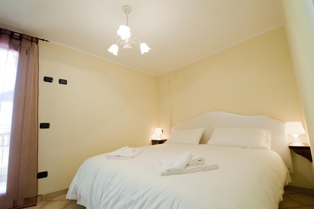 Residence La Corte Vezza dʼOglio Habitación foto
